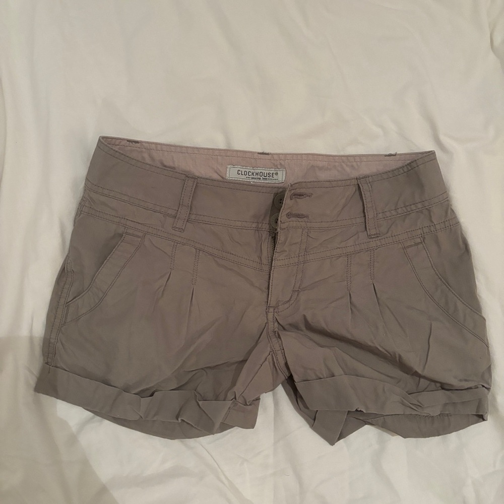 Low Waisted Y2K shorts